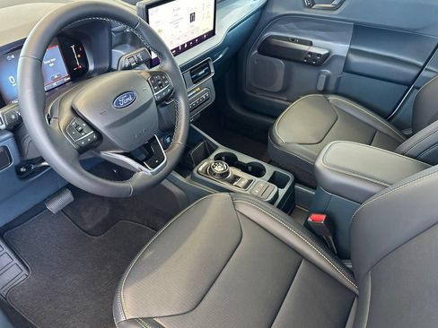 New 2025 Ford Maverick Lobo AWD/4WD image 9