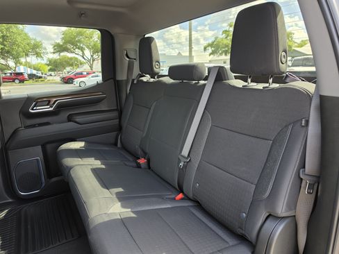 Used 2024 Chevrolet Silverado 1500 LT AWD/4WD image 23