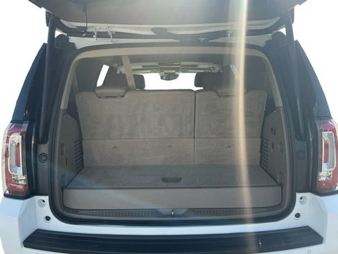 Used 2015 GMC Yukon SLT w/ Open Road Package RWD image 24