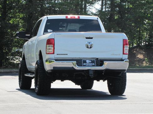 Used 2022 RAM 2500 Big Horn AWD/4WD image 11