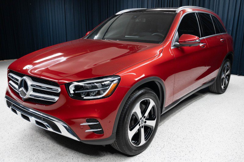 Used 2020 Mercedes-Benz GLC 300 image 1