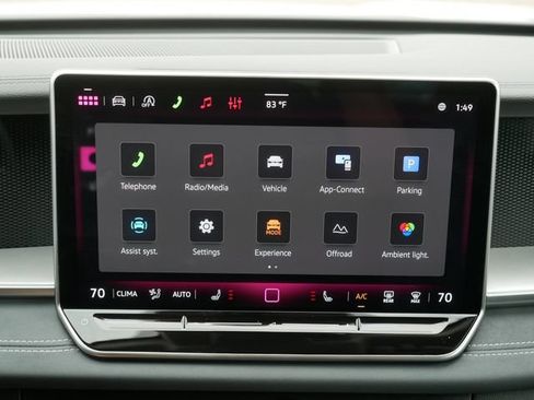 Certified 2026 Volkswagen Tiguan SE AWD/4WD image 30