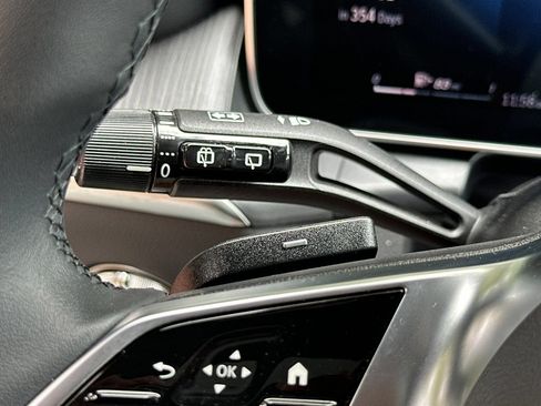 Certified 2025 Mercedes-Benz GLC 350e 4MATIC image 34