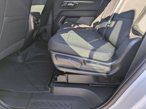 New 2026 Chevrolet Tahoe LS AWD/4WD image 26