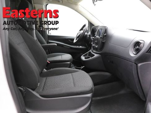 Used 2022 Mercedes-Benz Metris image 20