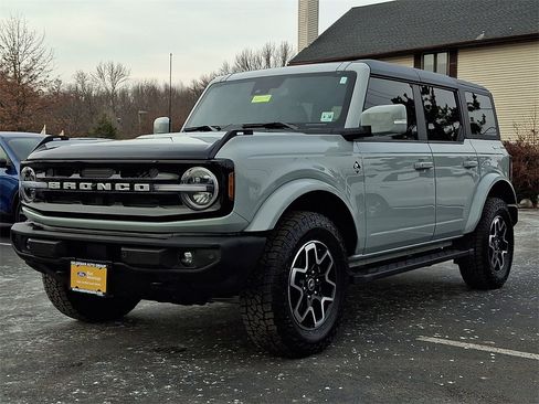 Certified 2024 Ford Bronco Outer Banks image 4