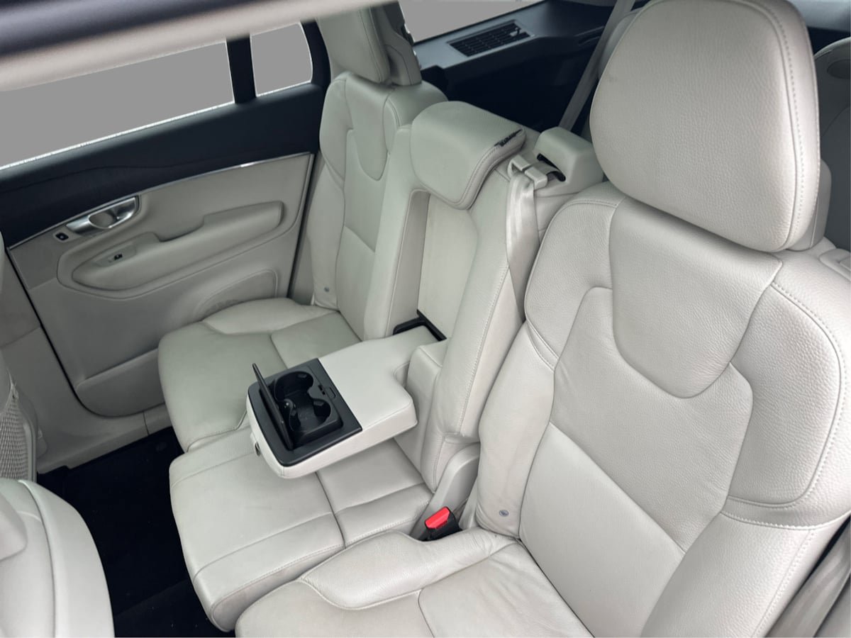 Used 2020 Volvo XC90 T6 Momentum w/ Protection Package Premier AWD/4WD image 54