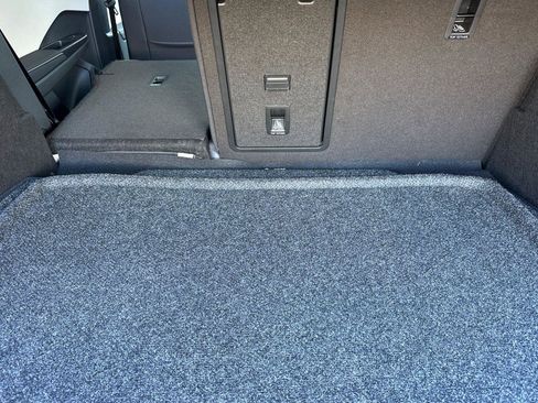 New 2026 Volkswagen Taos SEL image 14