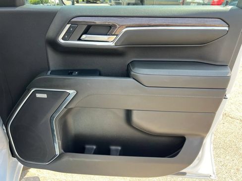 Used 2023 Chevrolet Silverado 1500 LTZ w/ Technology Package AWD/4WD image 47
