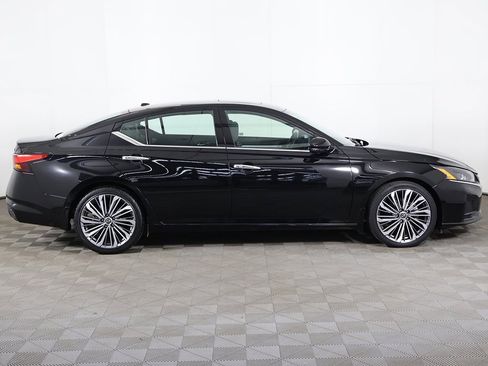 Used 2023 Nissan Altima 2.5 SL image 17