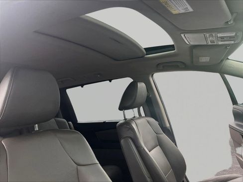 Used 2014 Honda Odyssey EX-L image 28