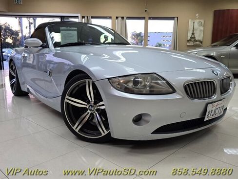 Used 2005 BMW Z4 3.0i image 1