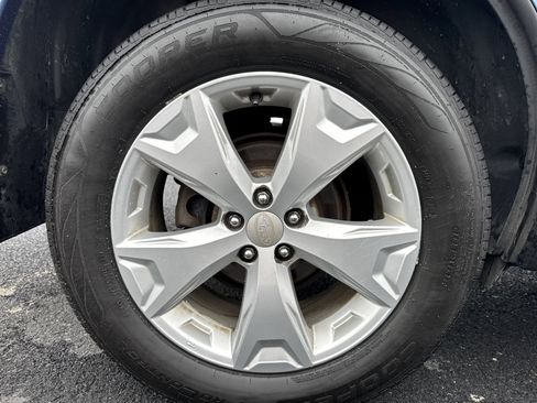 Used 2015 Subaru Forester 2.5i Premium w/ Popular Package #2 image 32