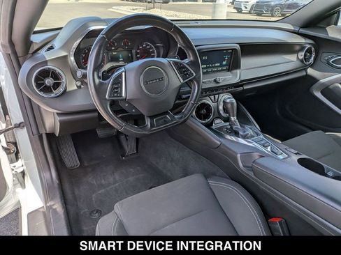 Used 2016 Chevrolet Camaro LT RWD image 2