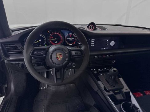 Certified 2022 Porsche 911 GT3 RWD image 18