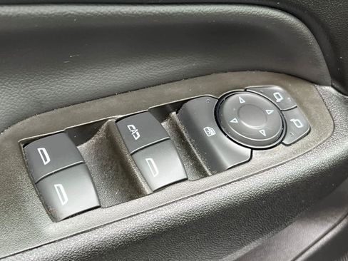 Used 2024 Chevrolet Equinox LT image 13