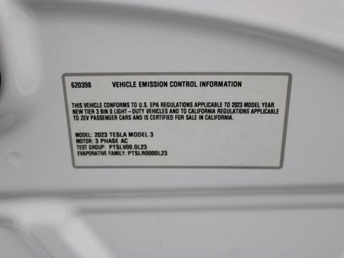 Used 2023 Tesla Model 3 Performance image 32