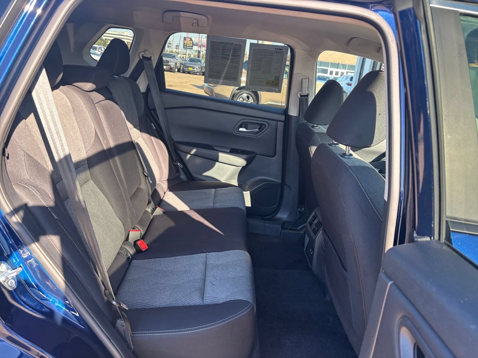 Used 2026 Nissan Rogue SV AWD/4WD image 27