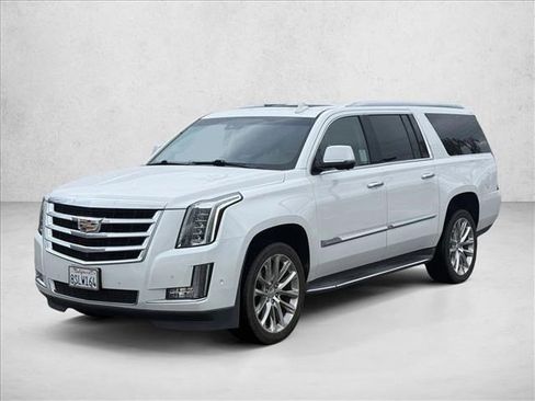 Used 2019 Cadillac Escalade ESV Luxury image 1