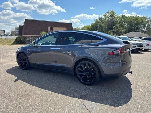 Used 2020 Tesla Model X AWD/4WD image 8