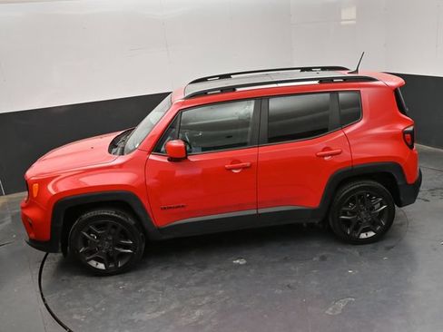 Used 2022 Jeep Renegade Latitude w/ Sun/Sound Group AWD/4WD image 26