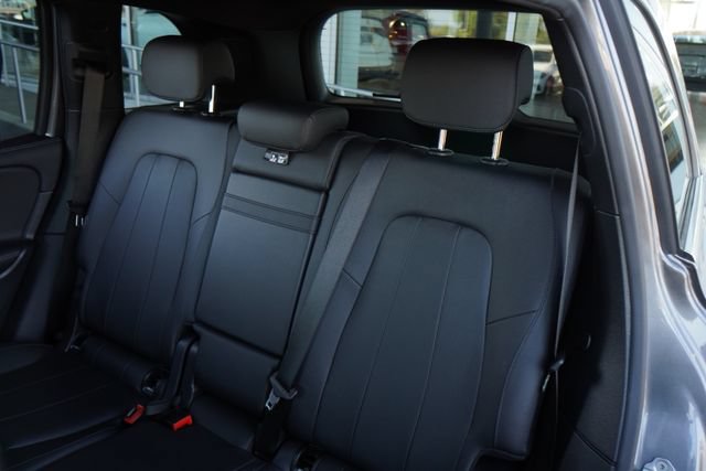Used 2022 Mercedes-Benz GLB 250 image 27