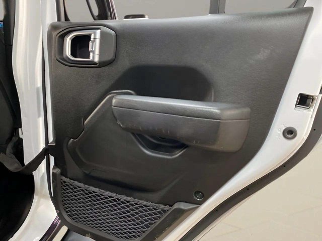 Used 2024 Jeep Wrangler Unlimited w/ Convenience Group AWD/4WD image 70