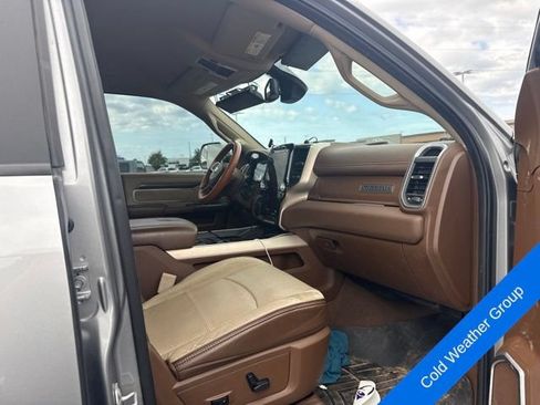 Used 2019 RAM 2500 Laramie AWD/4WD image 6