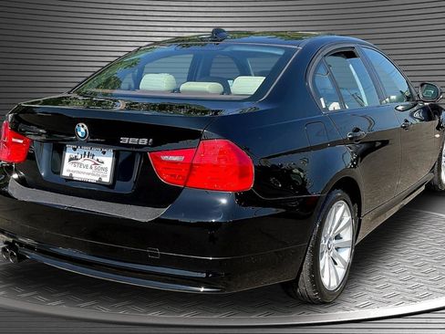 Used 2011 BMW 328i Sedan RWD image 6