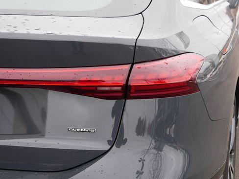 Used 2025 Audi A6 e-tron Prestige w/ Beige Warm Weather Package image 17