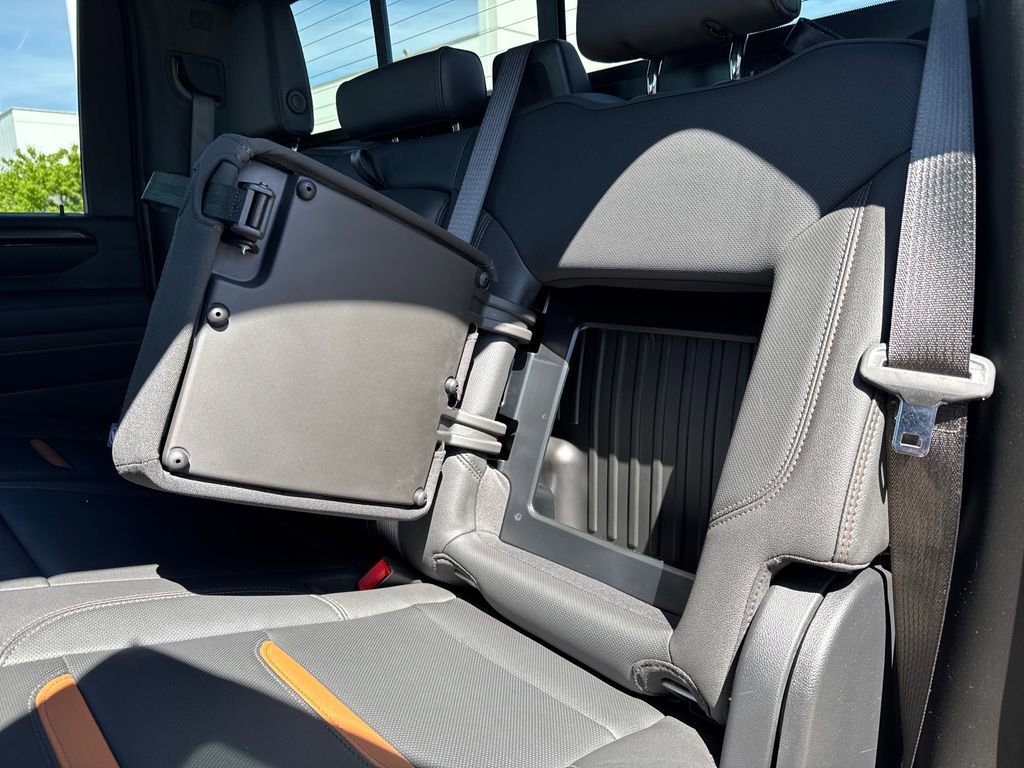 Used 2025 GMC Sierra 2500 AT4 AWD/4WD image 37