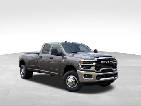 New 2026 RAM 3500 Tradesman image 5
