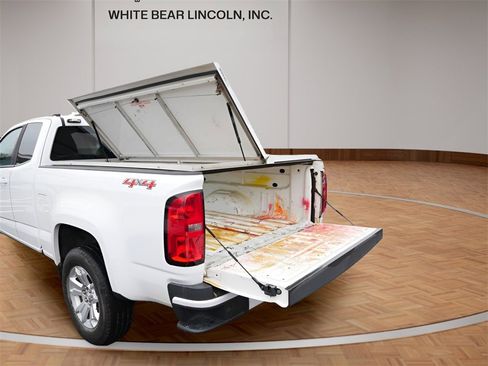 Used 2020 Chevrolet Colorado LT w/ Safety Package image 12