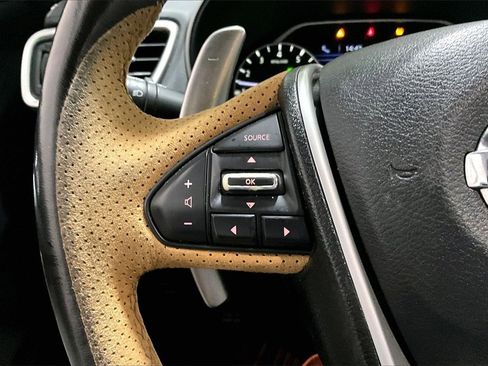 Used 2016 Nissan Maxima SR image 11