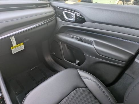 New 2026 Jeep Compass Latitude w/ Sun and Sound Group image 14