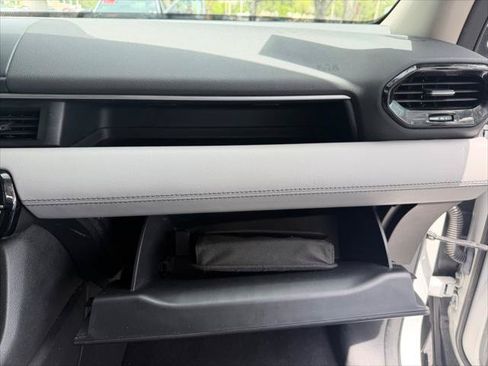 Used 2023 Honda Pilot EX-L image 12