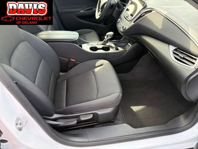 Used 2025 Chevrolet Malibu LT FWD image 18