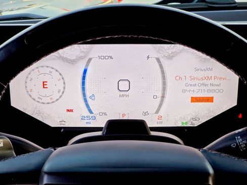 Used 2024 GMC Hummer EV 3X image 38