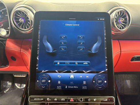 Used 2024 Mercedes-Benz SL 55 AMG 4MATIC image 21