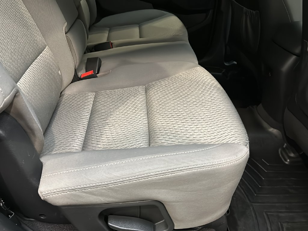 Used 2017 Hyundai Santa Fe SE AWD/4WD image 15
