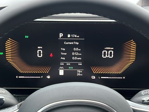 New 2026 Kia Carnival EX FWD image 22