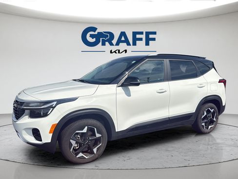 Used 2025 Kia Seltos S AWD/4WD image 13