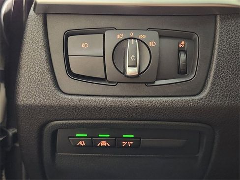 Used 2018 BMW 430i Convertible image 22