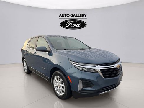 Used 2024 Chevrolet Equinox LT FWD image 3
