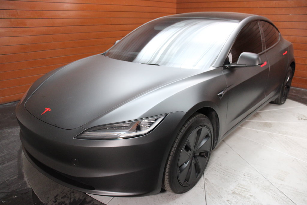 Used 2025 Tesla Model 3 Long Range RWD image 33