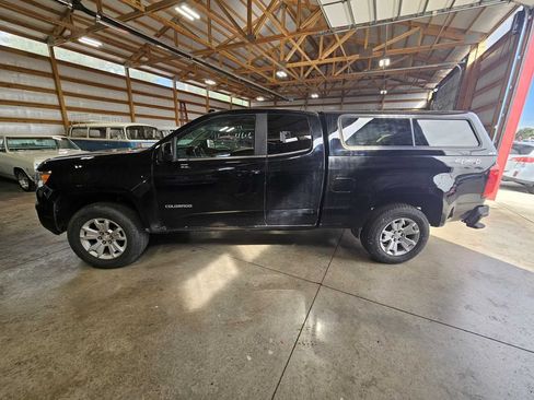 Used 2019 Chevrolet Colorado LT w/ LT Convenience Package AWD/4WD image 5