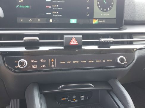 New 2026 Kia Sportage EX w/ EX Panoramic Sunroof Package image 21