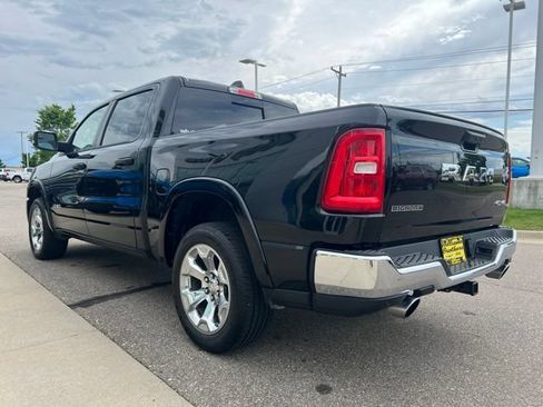 Used 2025 RAM 1500 Big Horn AWD/4WD image 9