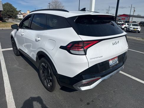 Used 2024 Kia Sportage SX image 2