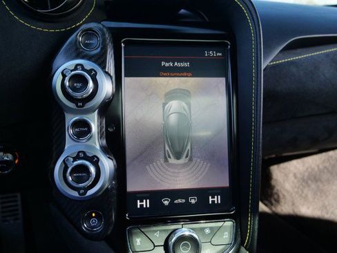 Used 2020 McLaren 720S Performance image 27